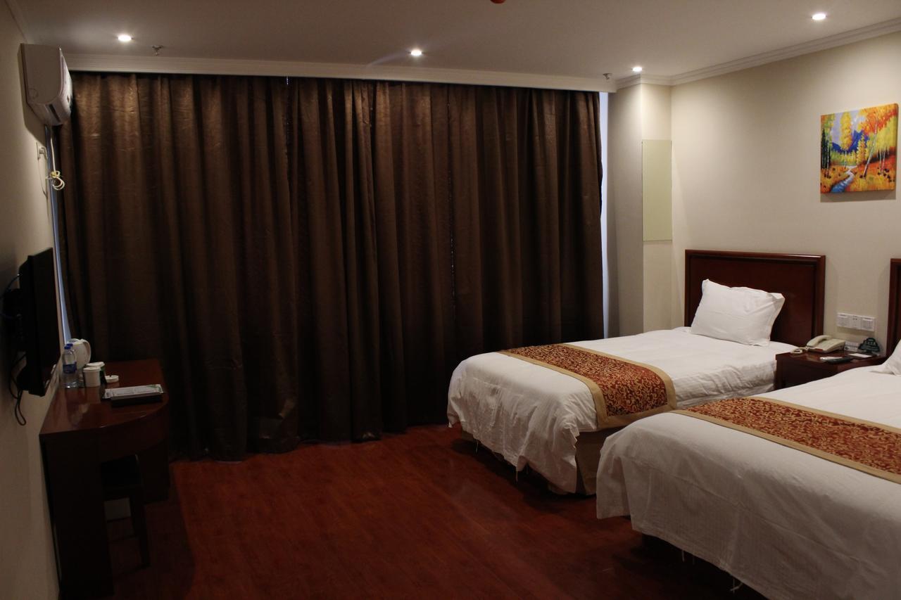 Greentree Inn Shanghai Expo Site South Yanggao Road Subway Station Express Hotel 外观 照片