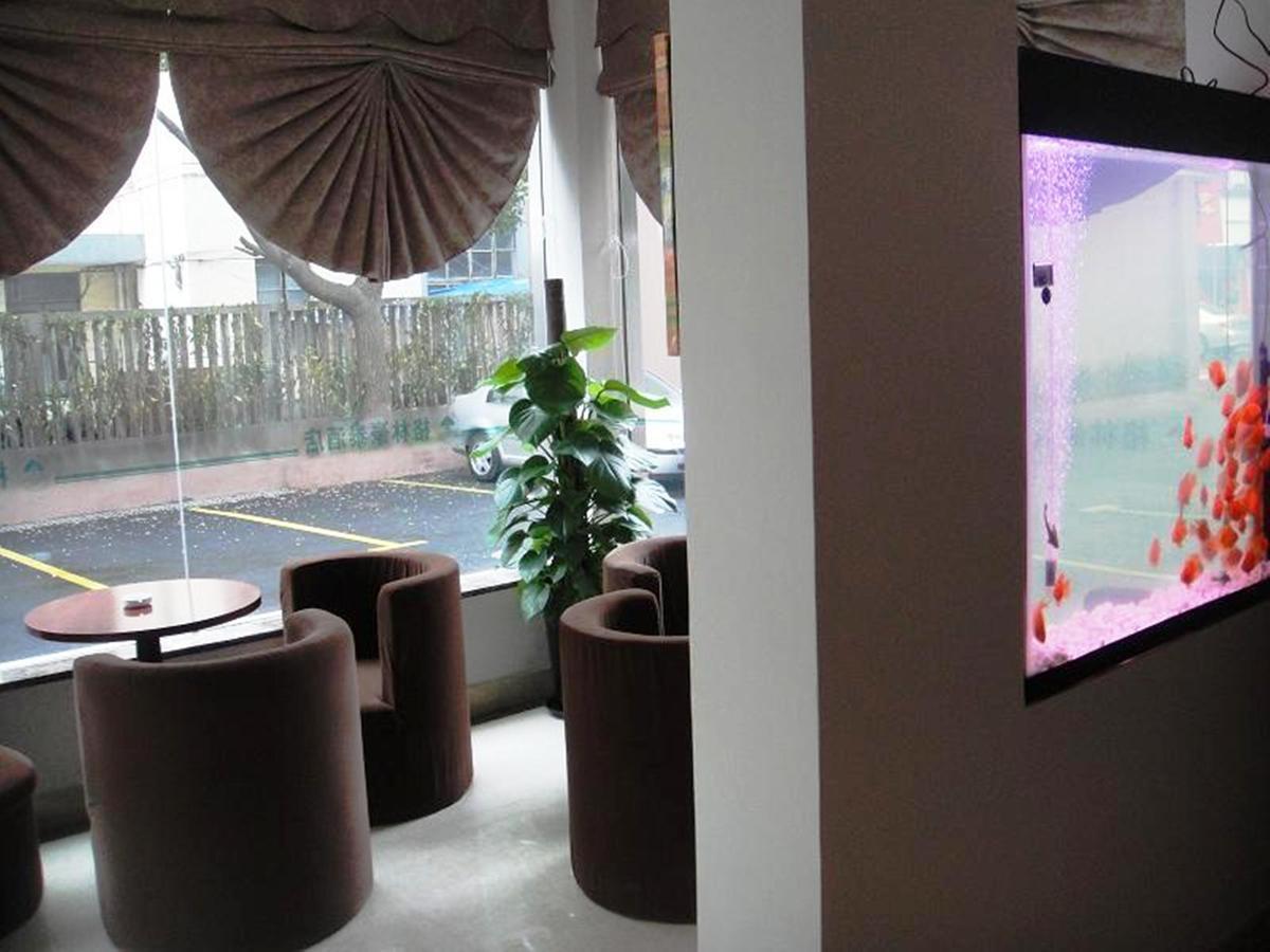 Greentree Inn Shanghai Expo Site South Yanggao Road Subway Station Express Hotel 外观 照片