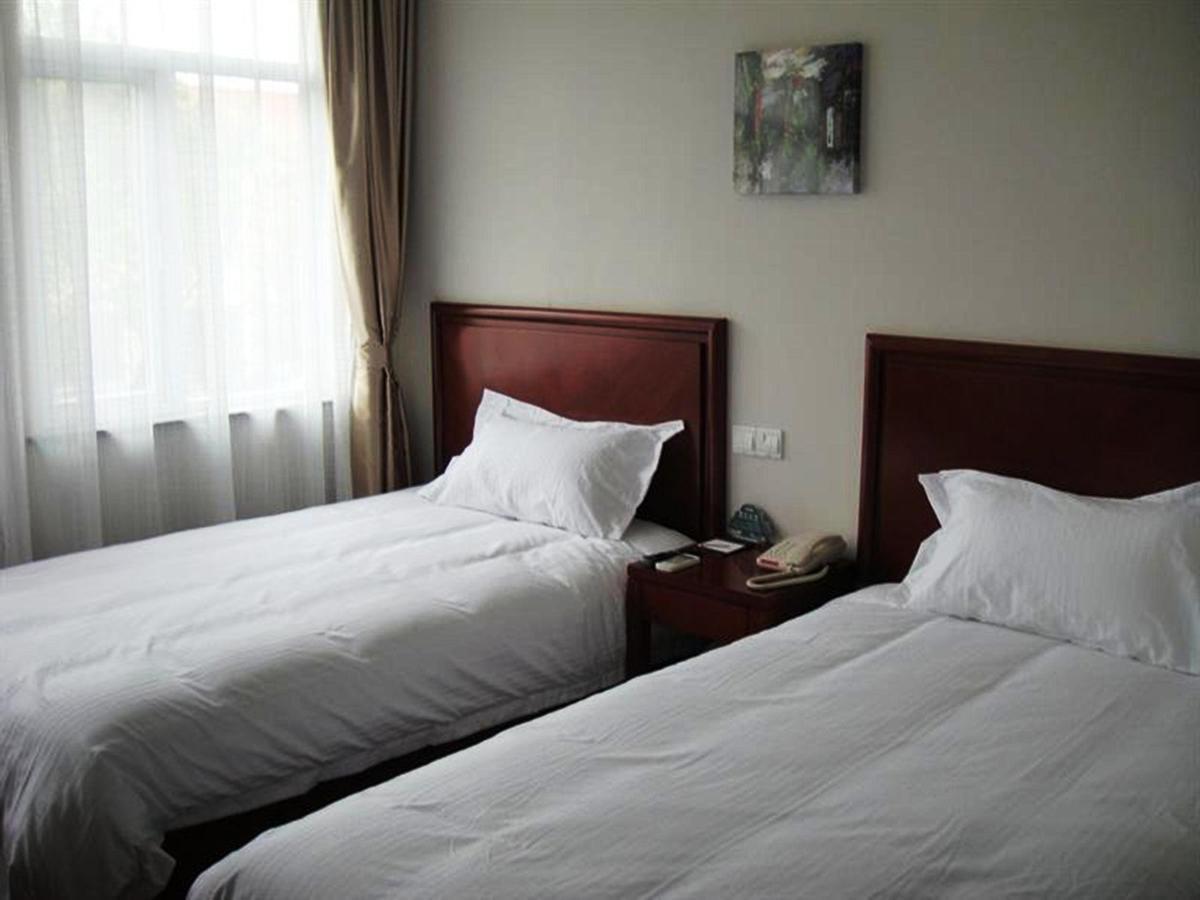 Greentree Inn Shanghai Expo Site South Yanggao Road Subway Station Express Hotel 外观 照片